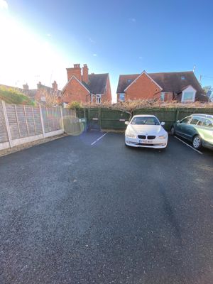 parking - click for photo gallery